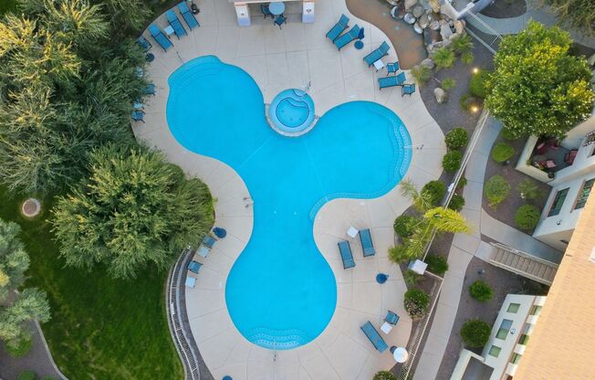 2 beds, 2 baths, $1,595