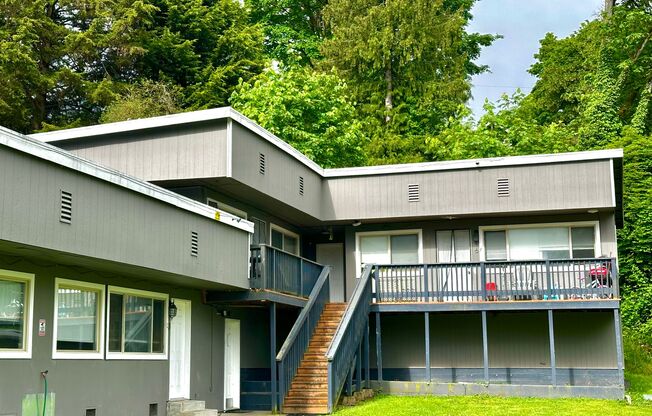 Jericho Apartments