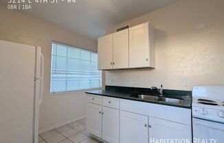 3214 E 4 ST