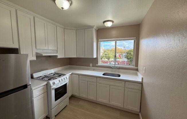 South 9th Street 417