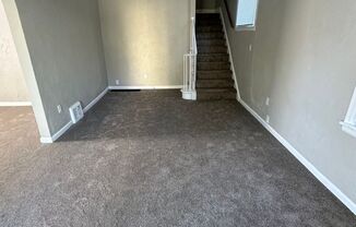 3 beds, 1 bath, $975