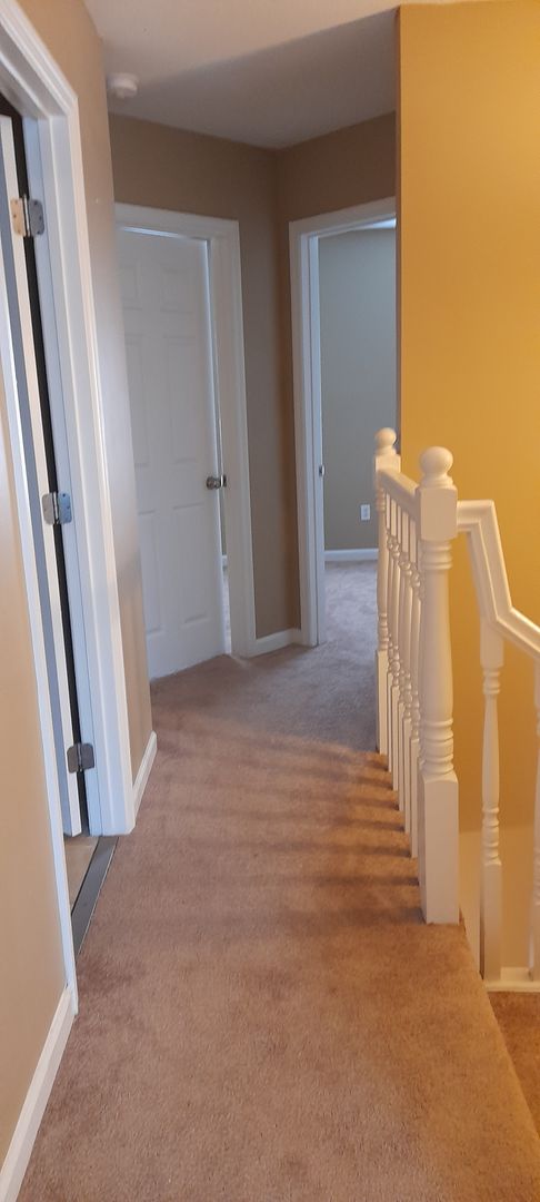 3 beds, 2.5 baths, 1,320 sqft, $1,400, Unit 1491 Shelby Circle
