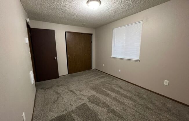 2 beds, 1 bath, 771 sqft, $1,599