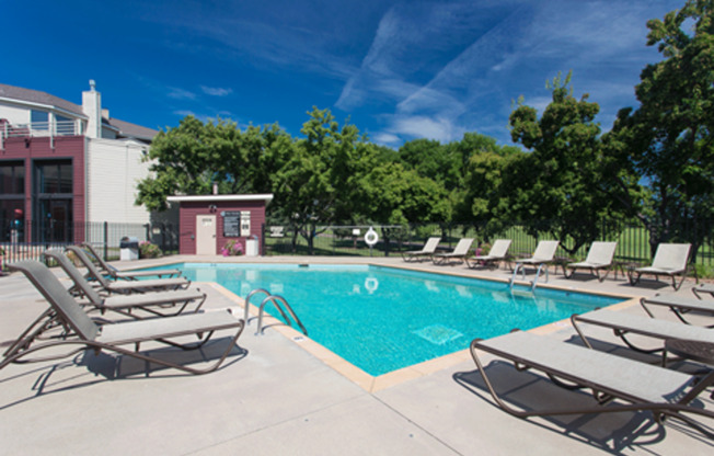 1 bed, 1 bath, 820 sqft, $1,600, Unit 103