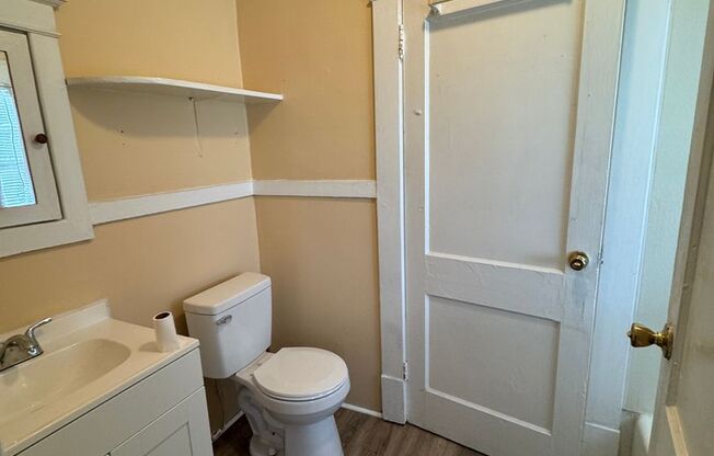 2BR/1BA House near Downtown Cary