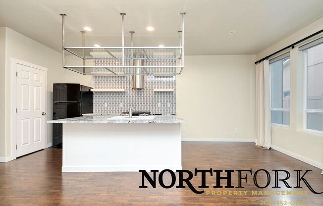 Welcome Home to Comfort & Convenience