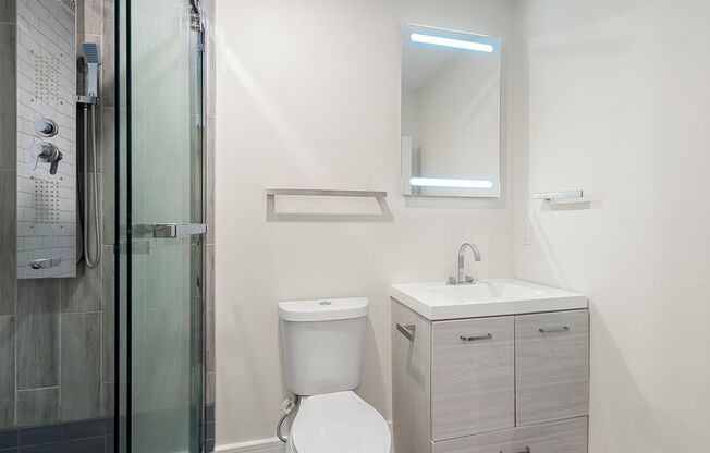 1 bed, 1 bath, 550 sqft, $1,075, Unit 203