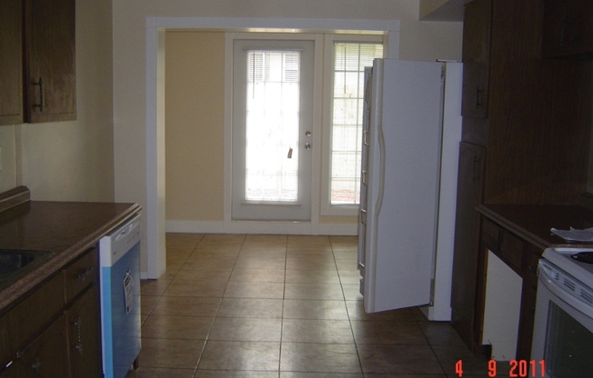 233 Gatewood Dr