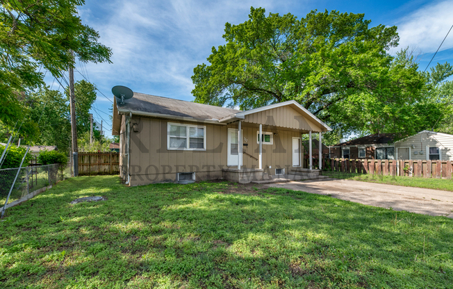 317 W KINKA