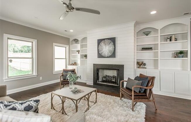 Huge East Nashville Home just steps to the park!!