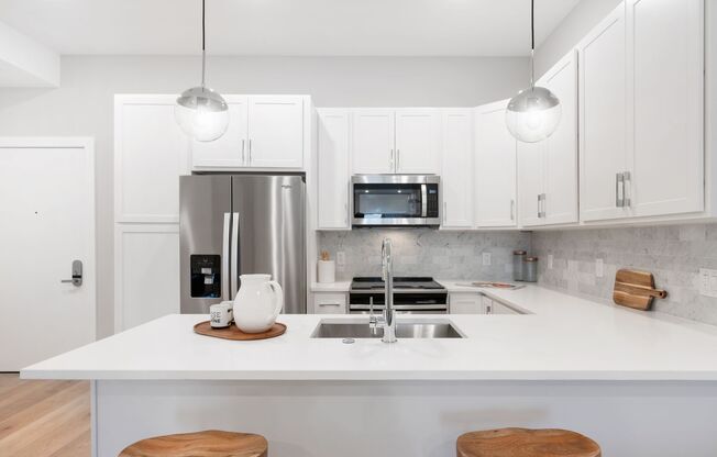 1 bed, 1 bath, $1,475, Unit 304