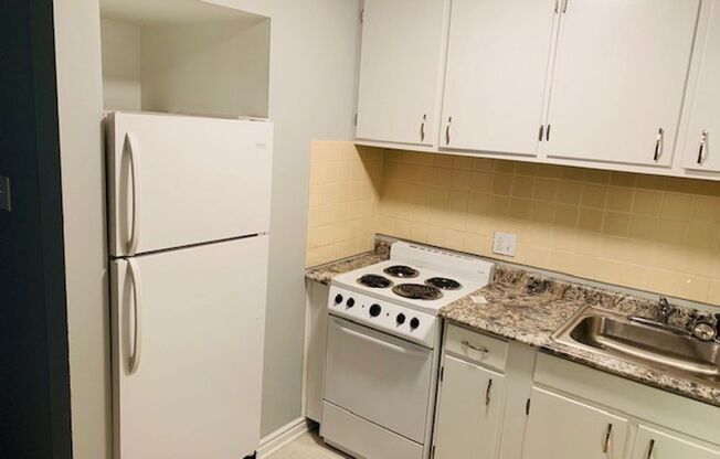 1 bed, 1 bath, 465 sqft, $1,150, Unit 09161R