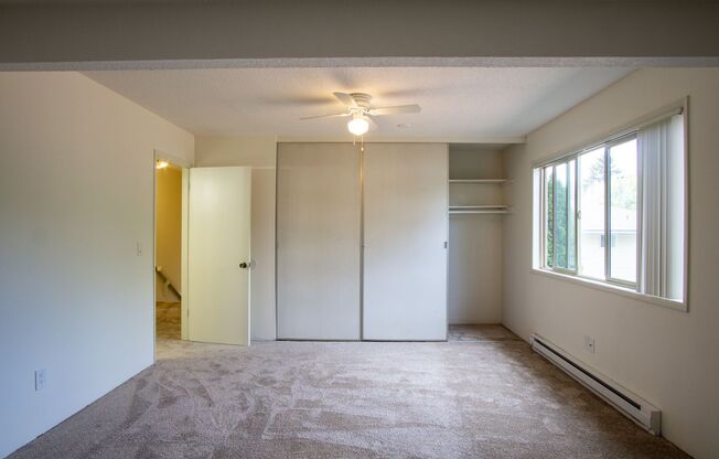 2 beds, 2 baths, $1,995, Unit 9120