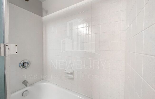 2 beds, 2 baths, 940 sqft, $1,250, Unit TH 501