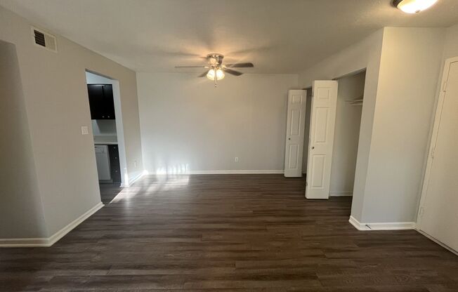 1 bed, 1 bath, 646 sqft, $785, Unit 350A
