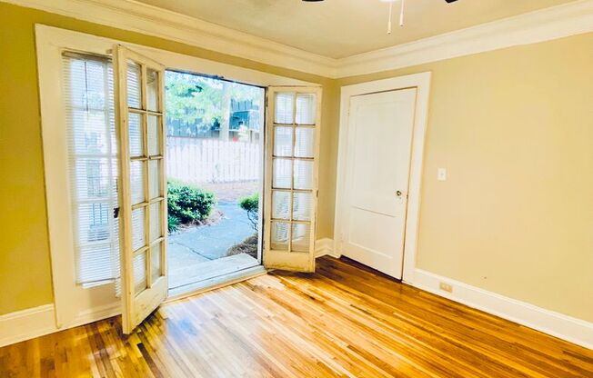 1 bed, 1 bath, 767 sqft, $1,795, Unit 950-12