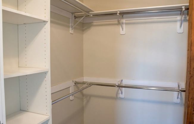 2 beds, 2 baths, 1,460 sqft, $3,500, Unit 504