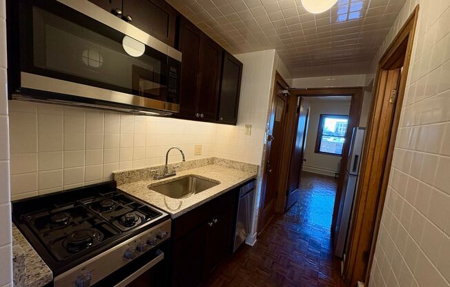 1 bed, 1 bath, 475 sqft, $2,125, Unit 273-0501