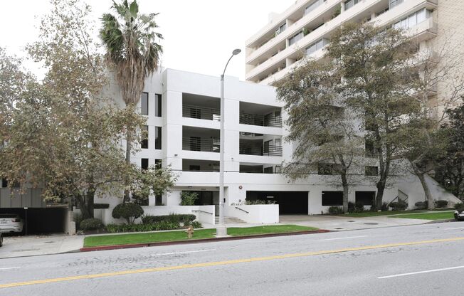 1345 Beverly Glen Blvd