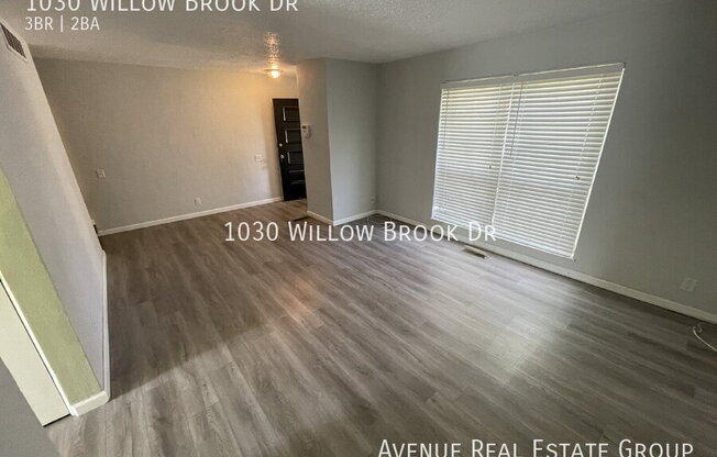 1030 WILLOW BRK DR