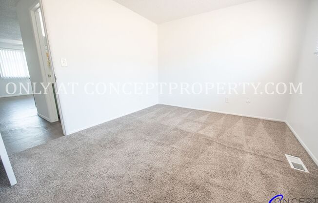 2 beds, 1 bath, 930 sqft, $1,249, Unit 56