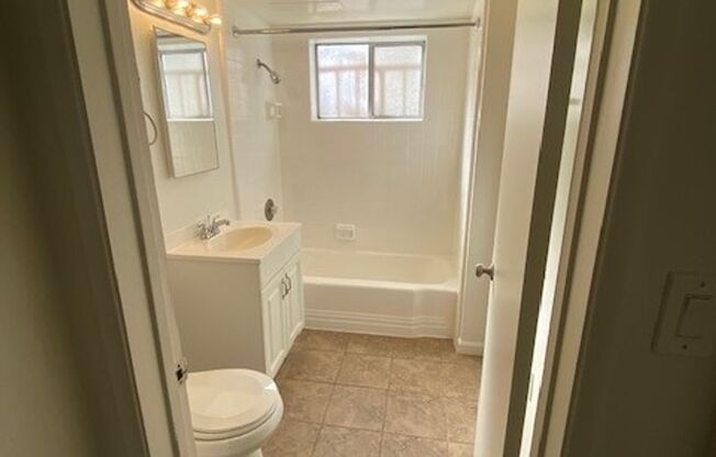 1 bed, 1 bath, 497 sqft, $1,995, Unit 4201-108