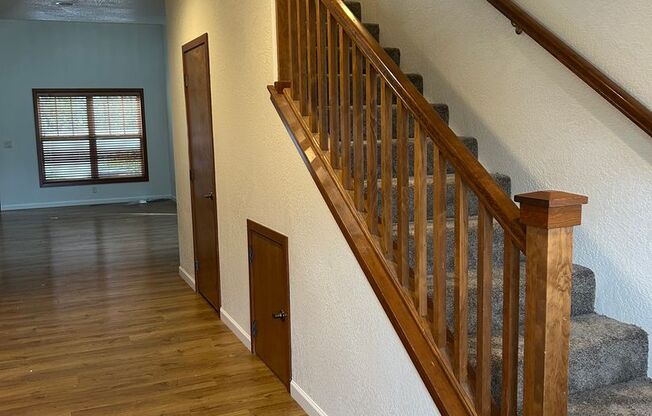 2 Bedroom 1.5 Bath Townhouse