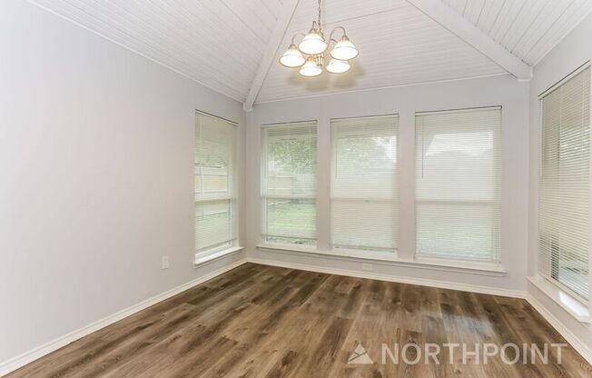 422 ASH LN