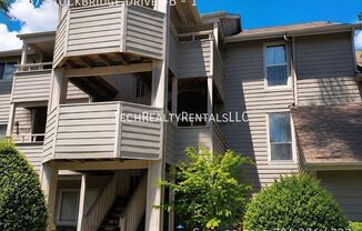2557 STOCKBRIDGE DR
