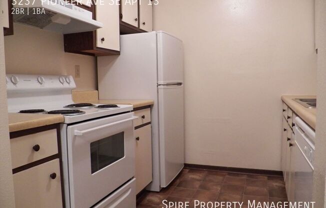 3237 Pioneer Ave SE Apt 16