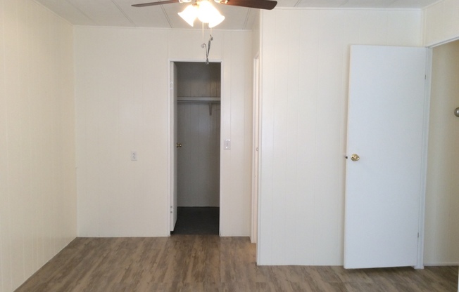 3 beds, 2 baths, $1,595