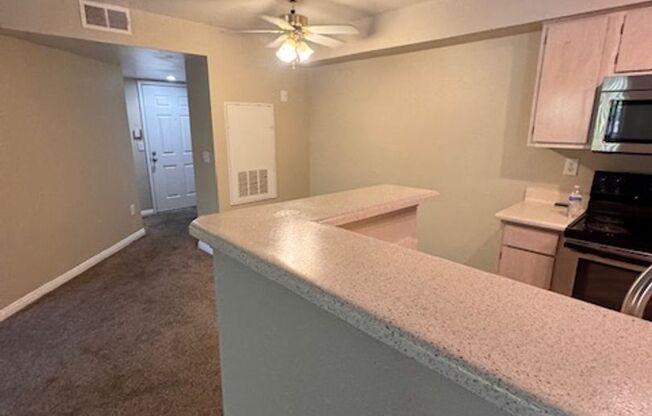 2 beds, 2 baths, $1,550