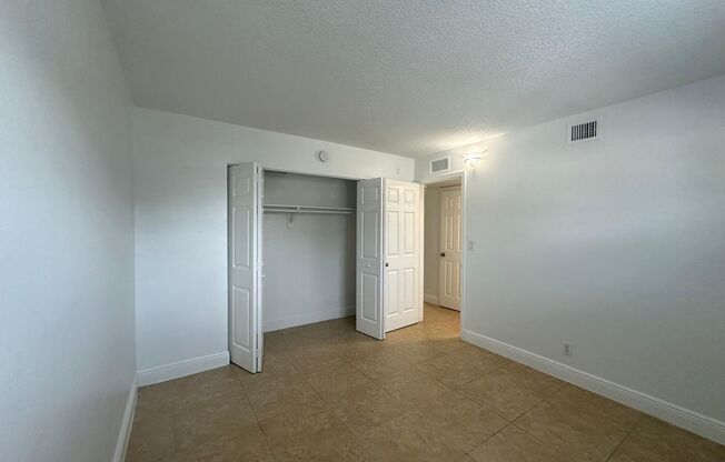 1 bed, 1 bath, $1,595, Unit 121