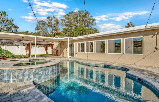 Spacious 3BD/2BA Pool Home Oasis in The Hammocks of Palm Harbor – Modern Upgrades & Prime Location!