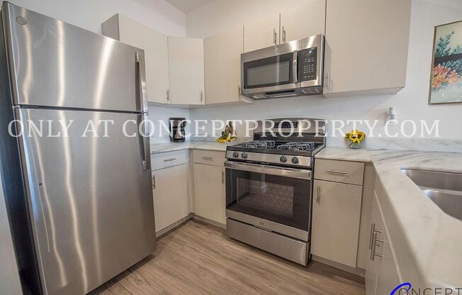 1 bed, 1 bath, 650 sqft, $1,800, Unit 315
