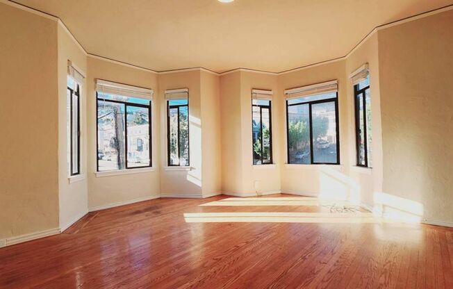 Studio, 1 bath, $2,250, Unit 01