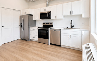 Studio, 1 bath, 351 sqft, $1,299, Unit 205