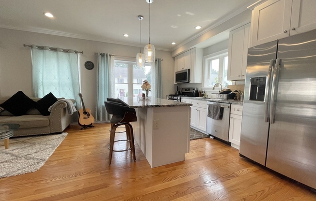 58 STARBIRD AVE