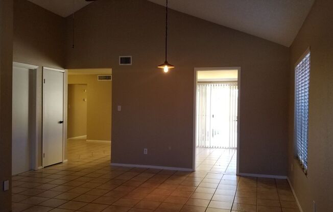 EXCELLENT CORNER LOT HOME IN ADULT COMMUNITY!