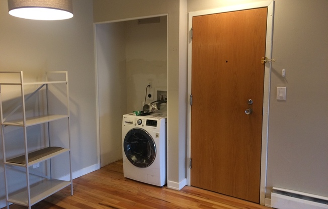 1 bed, 1 bath, 552 sqft, $1,995, Unit 20