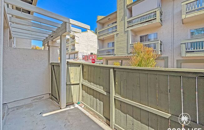Spacious 3B/2.5BA Multi‑Level Home in Redwood Village with Attached Garage, Private Patio & Community Amenities