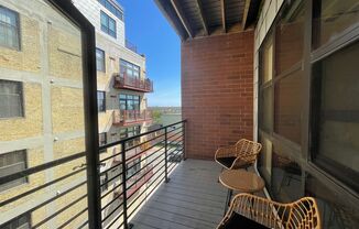 1 bed, 1 bath, 900 sqft, $1,895, Unit 520
