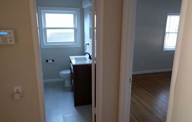 2 beds, 1 bath, $3,500