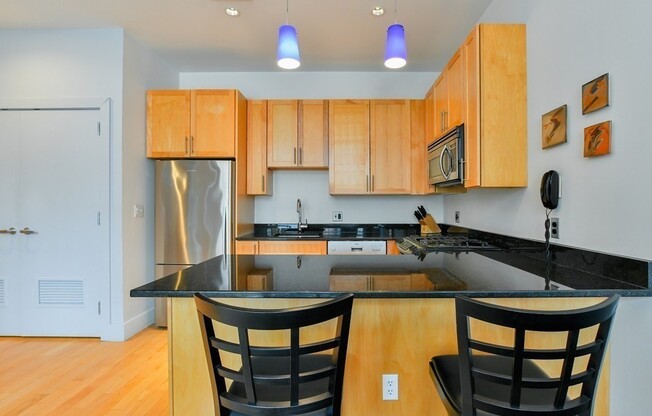 1 bed, 1 bath, 759 sqft, $3,380, Unit E204