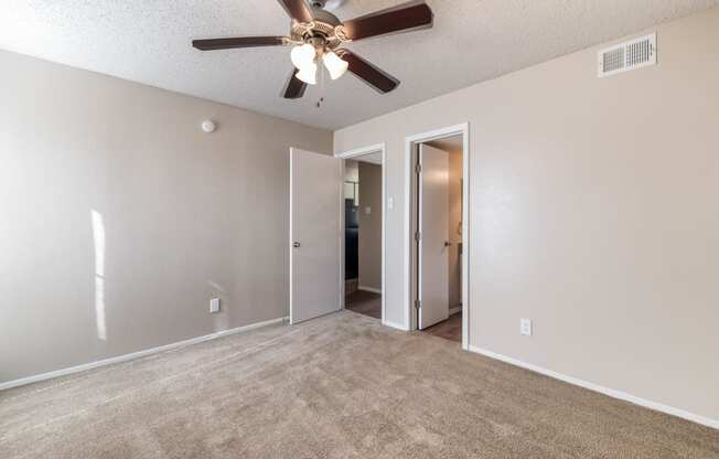 Oakmont: Bedroom, at Westdale Hills, TX