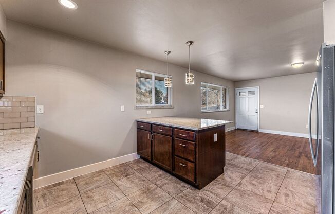 Littleton Townhome, Large Recently Renovated End Unit!