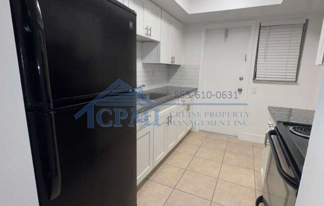 1 bed, 1 bath, 744 sqft, $1,725, Unit 38