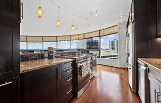 Luxurious Two Bedroom High-Rise Living at the Portland Plaza!