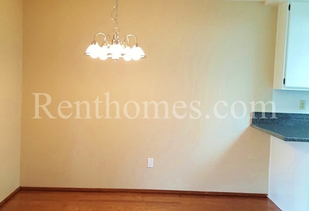 Scripps Ranch, 9725 Caminito Doha- Easy Freeway Access, Close to Shopping!