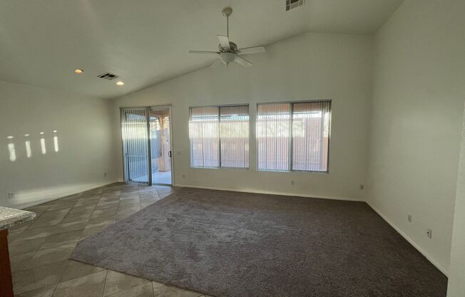Single Story - 3 bed home located in Henderson